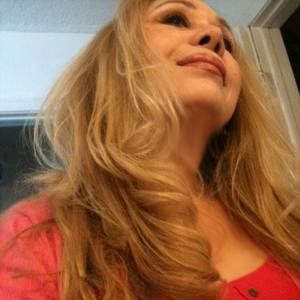 Meet your Posher, Yolanda